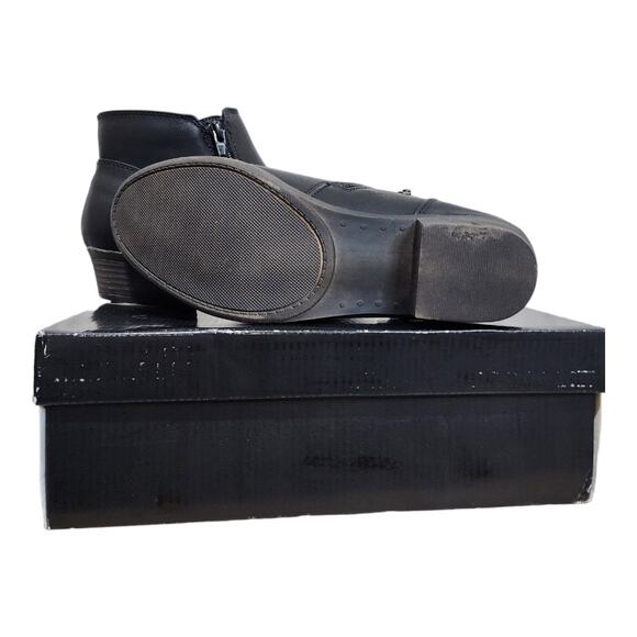 London Fog Black Faux Leather Buckle Ankle Booties Women’s Size 8.5M - Picture 6 of 9